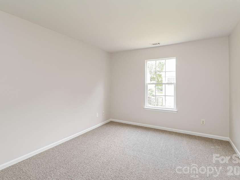 9039 Goldfields Drive, Charlotte, NC 28227.  MLS# CAR4397588, YatesRealty ID 39962. 