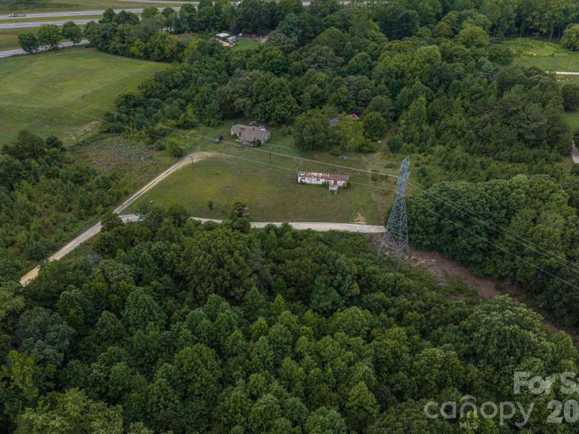 189 Campbell Lane, Lincolnton, NC 28092.  MLS# CAR4407220, YatesRealty ID 39964. Aerial view