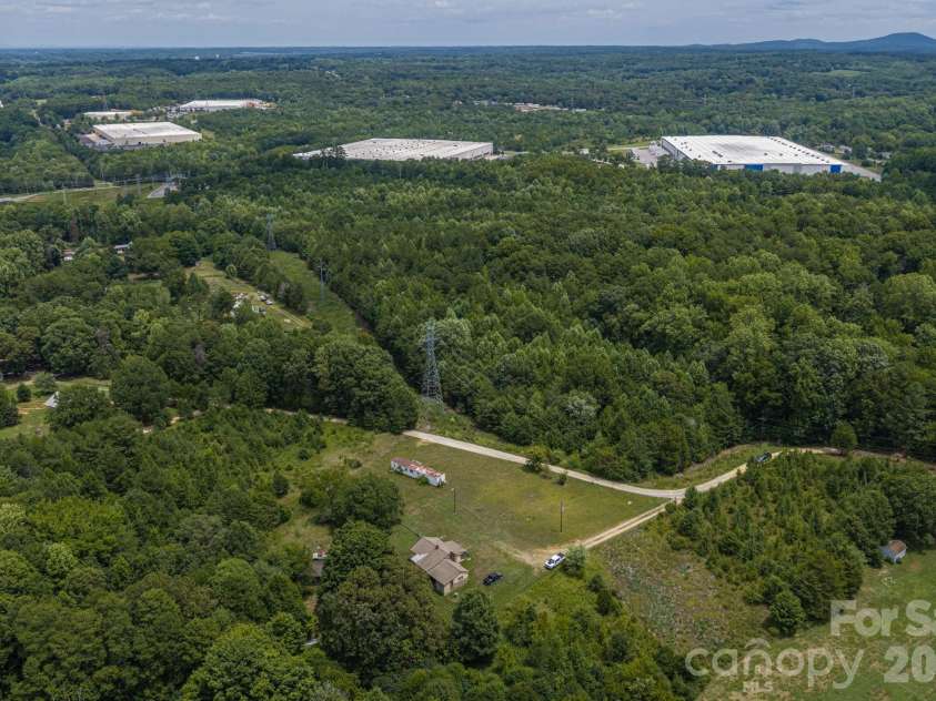 189 Campbell Lane, Lincolnton, NC 28092.  MLS# CAR4407220, YatesRealty ID 39964. Aerial view
