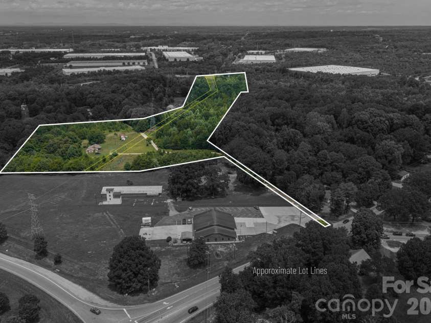 189 Campbell Lane, Lincolnton, NC 28092.  MLS# CAR4407220, YatesRealty ID 39964. Aerial view with lot lines and ROW marked