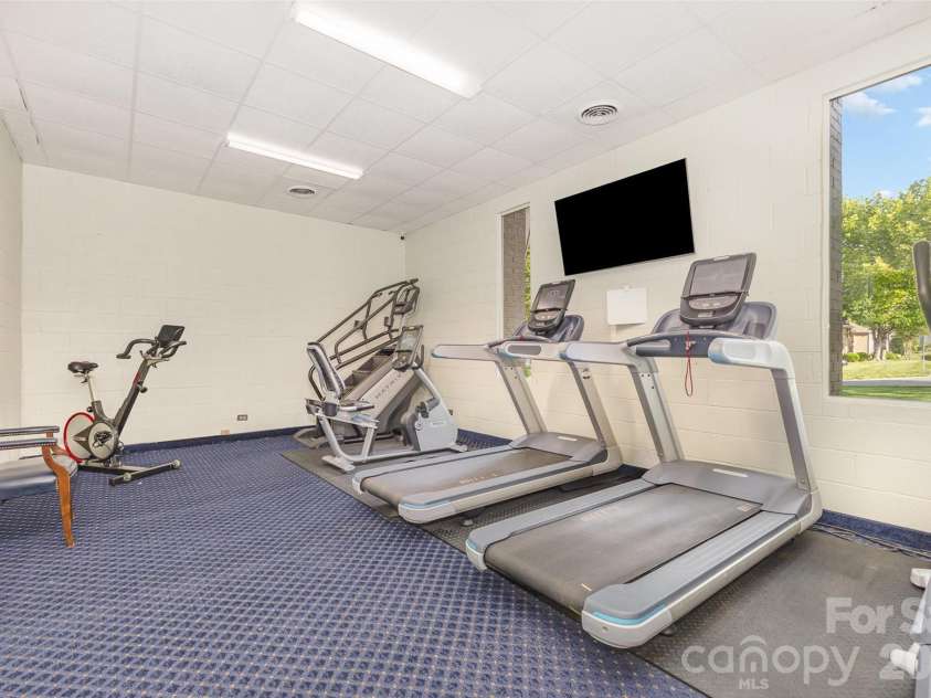 8308 Knights Bridge Road, Charlotte, NC 28210.  MLS# CAR4407815, YatesRealty ID 39967. 