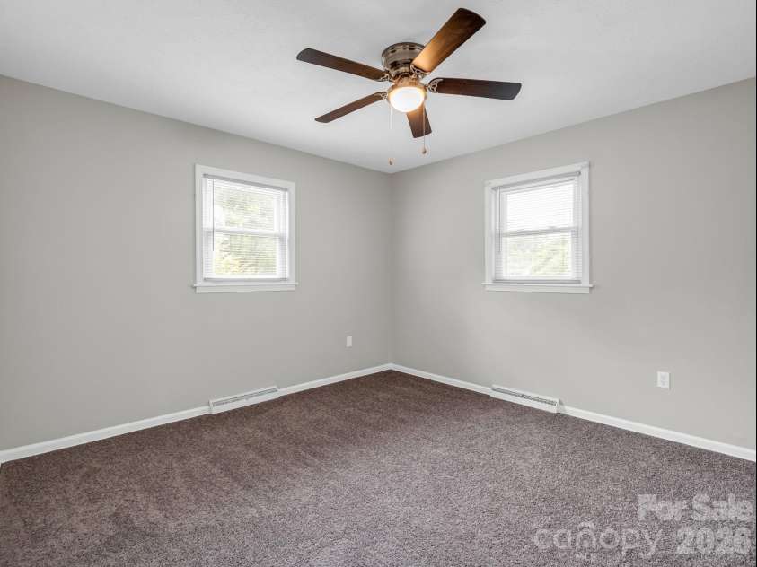 119 Scenic View Drive, Swannanoa, NC 28778.  MLS# CAR4402505, YatesRealty ID 39968. 