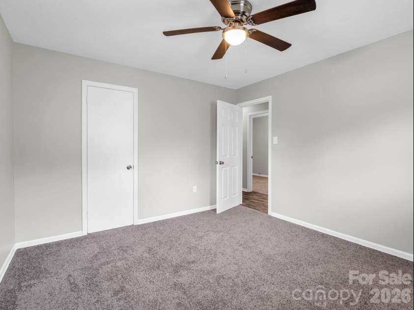 119 Scenic View Drive, Swannanoa, NC 28778.  MLS# CAR4402505, YatesRealty ID 39968. 