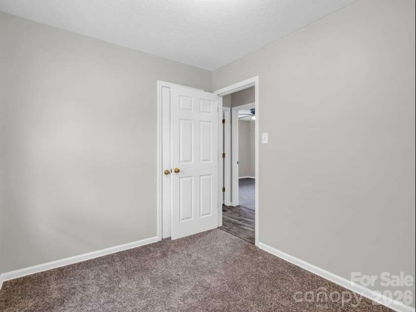 119 Scenic View Drive, Swannanoa, NC 28778.  MLS# CAR4402505, YatesRealty ID 39968. 