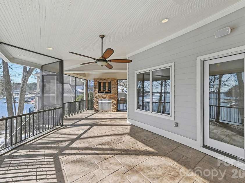 4526 Island Waters Drive, Denver, NC 28037.  MLS# CAR4341162, YatesRealty ID 3997. Main level screened-in porch