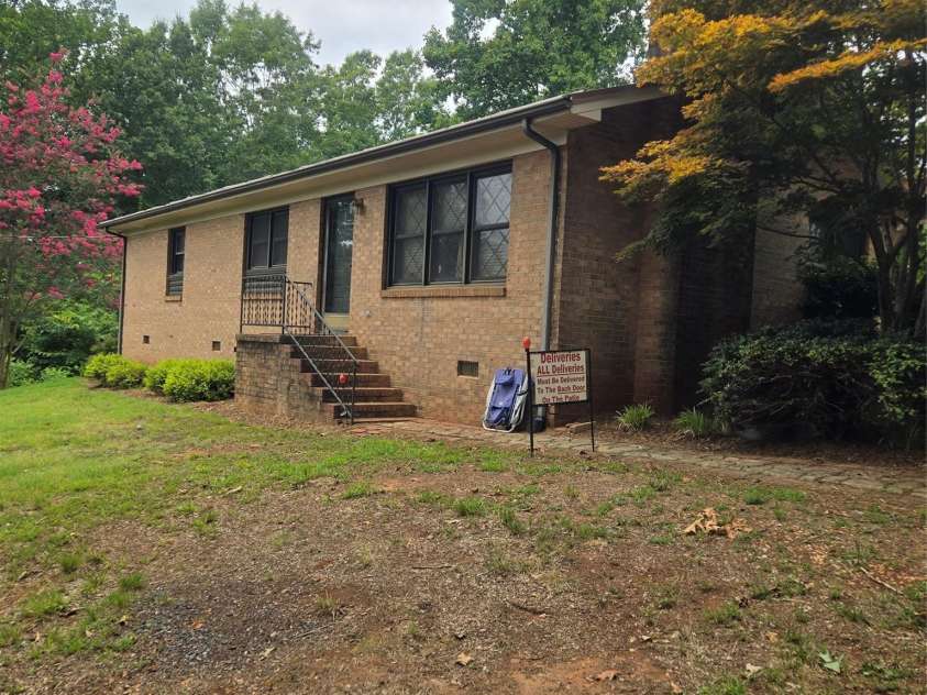 2734 Orchard Street, Newton, NC 28658.  MLS# CAR4407712, YatesRealty ID 39970. 
