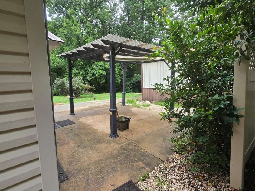 2734 Orchard Street, Newton, NC 28658.  MLS# CAR4407712, YatesRealty ID 39970. 