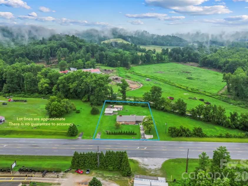 8647 US 221 Highway, Marion, NC 28752.  MLS# CAR4407828, YatesRealty ID 39972. 