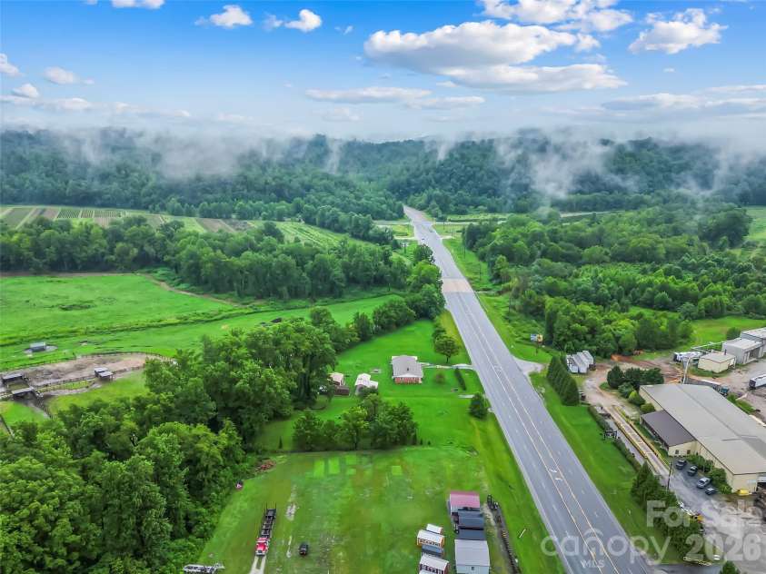 8647 US 221 Highway, Marion, NC 28752.  MLS# CAR4407828, YatesRealty ID 39972. 