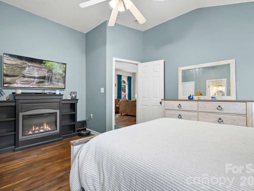 138 Valley Glen Drive, Troutman, NC 28166.  MLS# CAR4406093, YatesRealty ID 39973. 