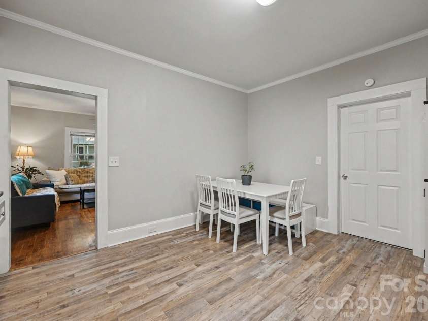 1000 Craven Avenue, Kannapolis, NC 28083.  MLS# CAR4407835, YatesRealty ID 39975. 