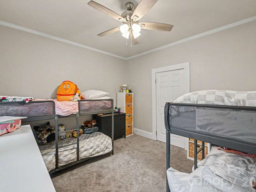 1000 Craven Avenue, Kannapolis, NC 28083.  MLS# CAR4407835, YatesRealty ID 39975. 