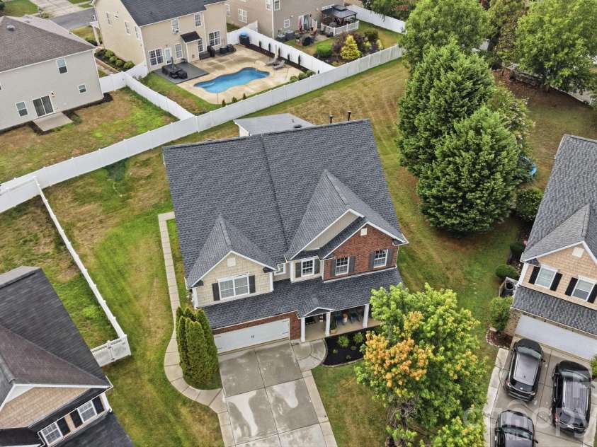 10906 Trout Creek Place, Davidson, NC 28036.  MLS# CAR4407543, YatesRealty ID 39976. Aerial