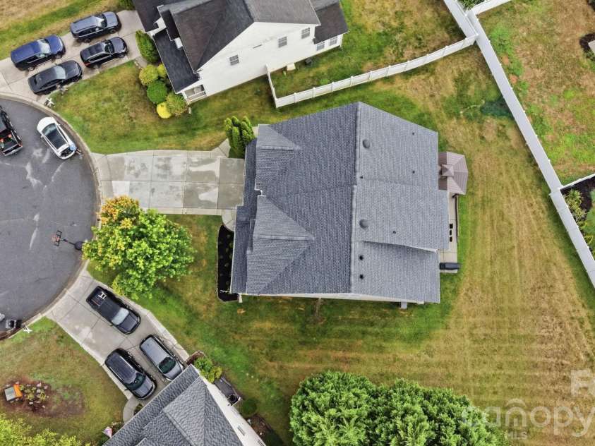 10906 Trout Creek Place, Davidson, NC 28036.  MLS# CAR4407543, YatesRealty ID 39976. Aerial