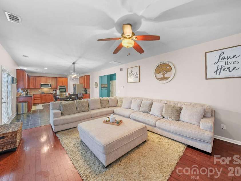 10906 Trout Creek Place, Davidson, NC 28036.  MLS# CAR4407543, YatesRealty ID 39976. Den