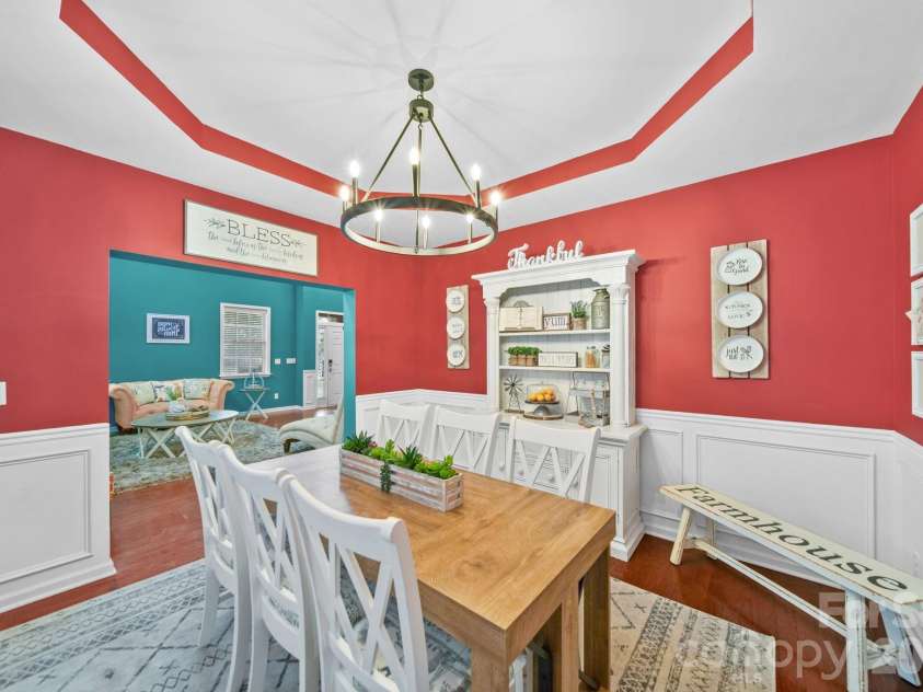 10906 Trout Creek Place, Davidson, NC 28036.  MLS# CAR4407543, YatesRealty ID 39976. Formal Dining Room