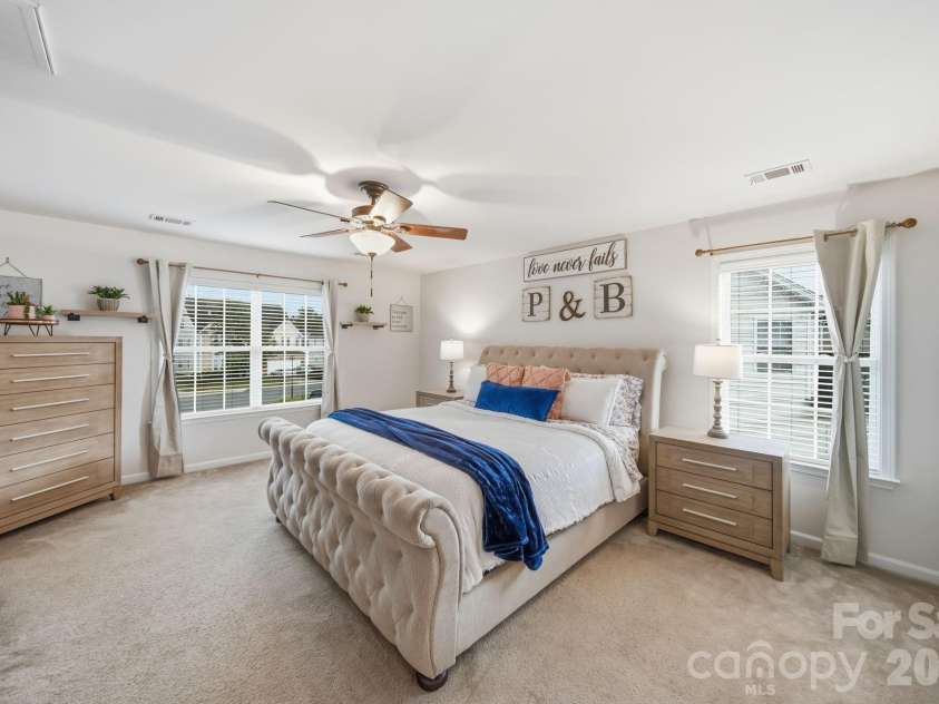 10906 Trout Creek Place, Davidson, NC 28036.  MLS# CAR4407543, YatesRealty ID 39976. Main Bedroom