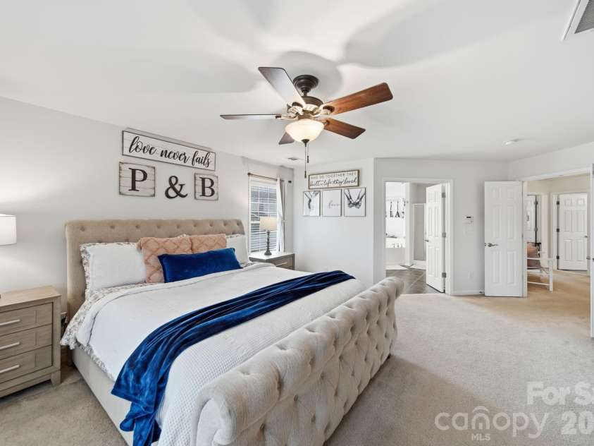 10906 Trout Creek Place, Davidson, NC 28036.  MLS# CAR4407543, YatesRealty ID 39976. Main Bedroom
