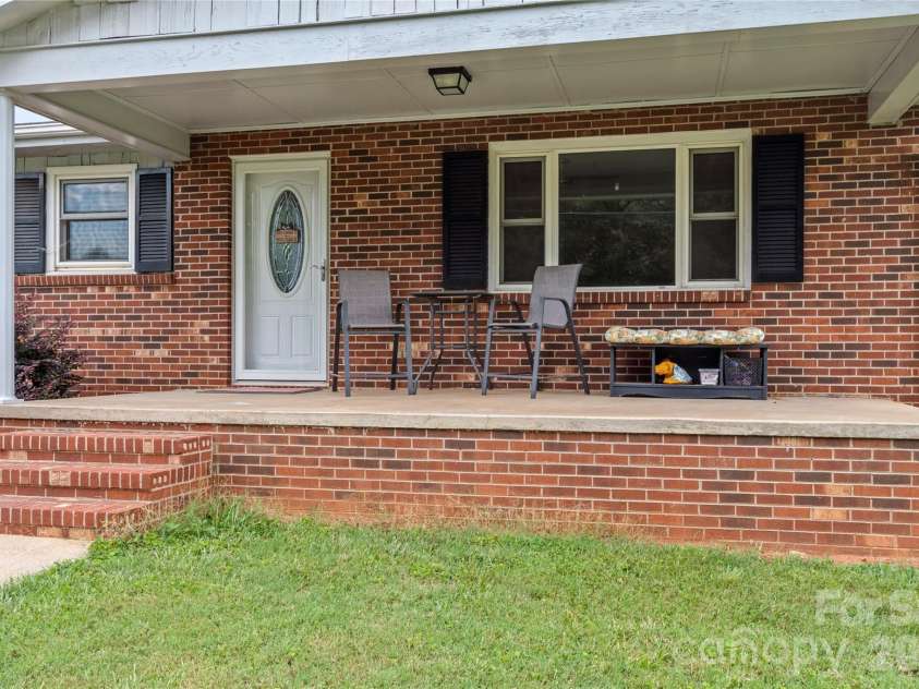 131 River Road, Boonville, NC 27011.  MLS# CAR4407823, YatesRealty ID 39977. 