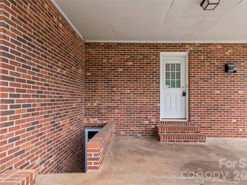 131 River Road, Boonville, NC 27011.  MLS# CAR4407823, YatesRealty ID 39977. 