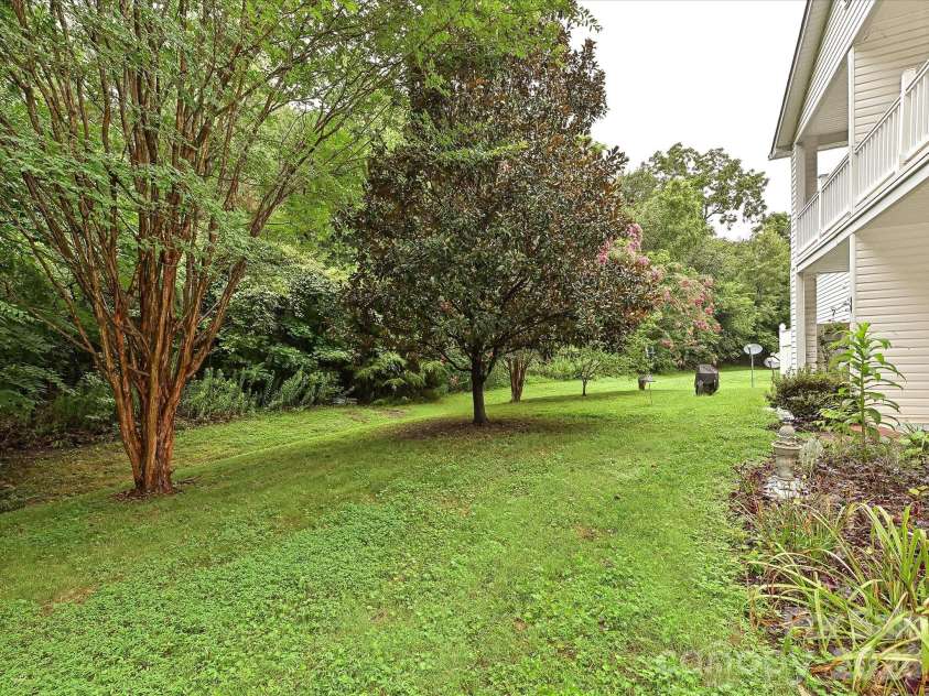 19715 Feriba Place, Cornelius, NC 28031.  MLS# CAR4407221, YatesRealty ID 39981. Back Yard