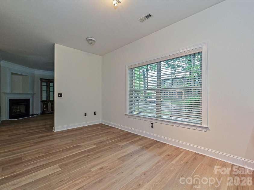 19715 Feriba Place, Cornelius, NC 28031.  MLS# CAR4407221, YatesRealty ID 39981. Dining Area