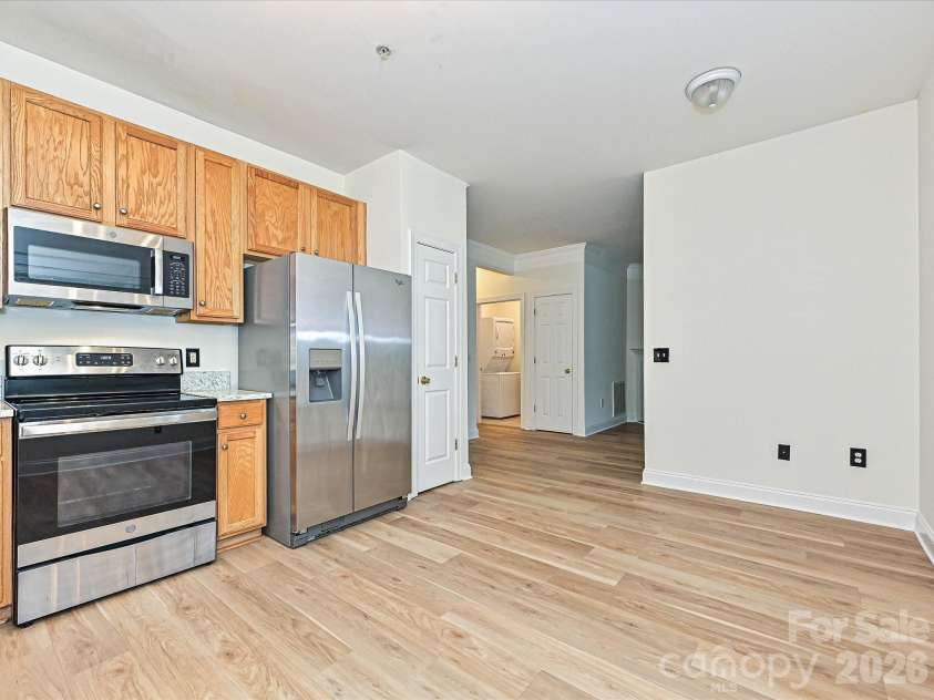 19715 Feriba Place, Cornelius, NC 28031.  MLS# CAR4407221, YatesRealty ID 39981. Kitchen