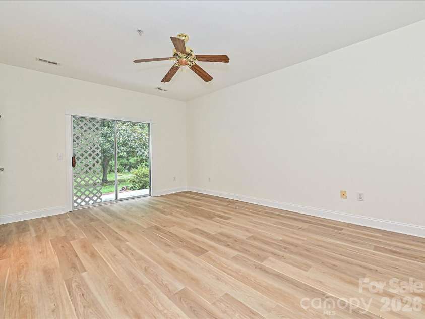 19715 Feriba Place, Cornelius, NC 28031.  MLS# CAR4407221, YatesRealty ID 39981. Primary Bedroom