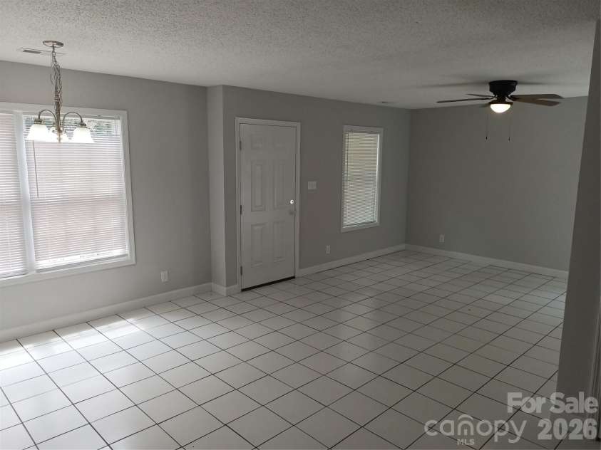 105 Virginia Street, Rock Hill, SC 29730.  MLS# CAR4406910, YatesRealty ID 39984. 