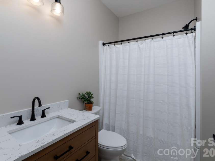 79 Midway Drive, Sylva, NC 28779.  MLS# CAR4407901, YatesRealty ID 39986. 