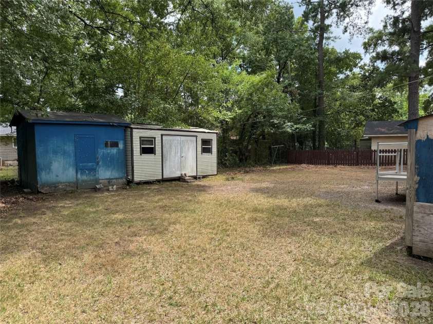 945 Confederate Avenue, Rock Hill, SC 29730.  MLS# CAR4400873, YatesRealty ID 39987. 