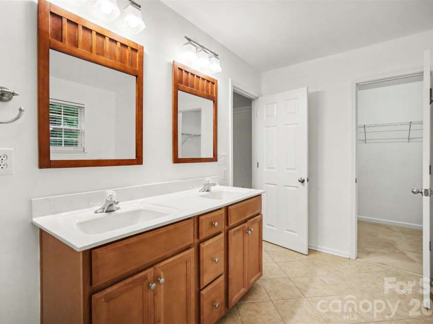 2006 Cornflower Lane, Indian Trail, NC 28079.  MLS# CAR4401351, YatesRealty ID 39988. 