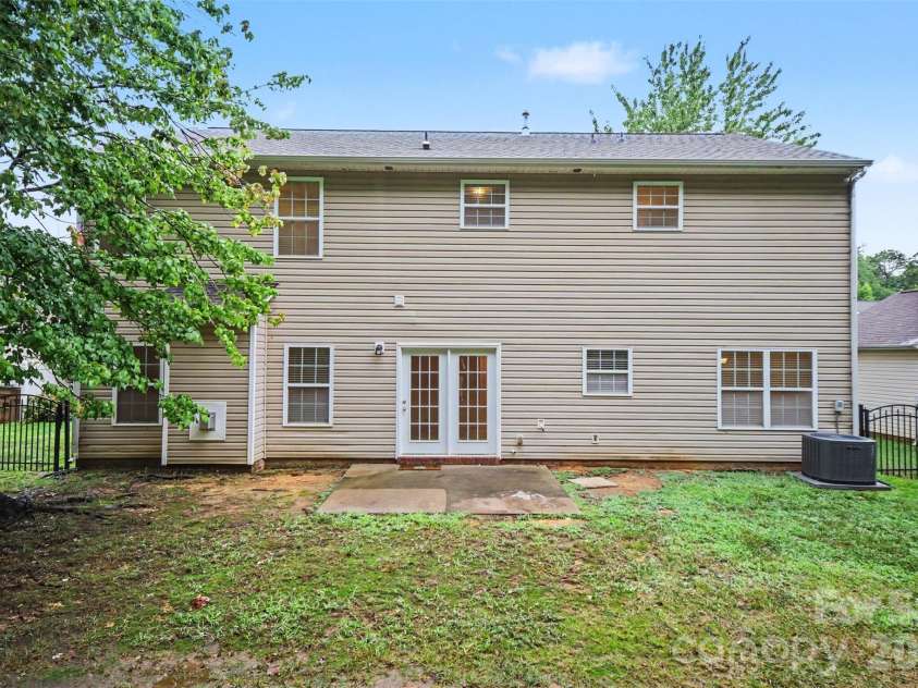 2006 Cornflower Lane, Indian Trail, NC 28079.  MLS# CAR4401351, YatesRealty ID 39988. 