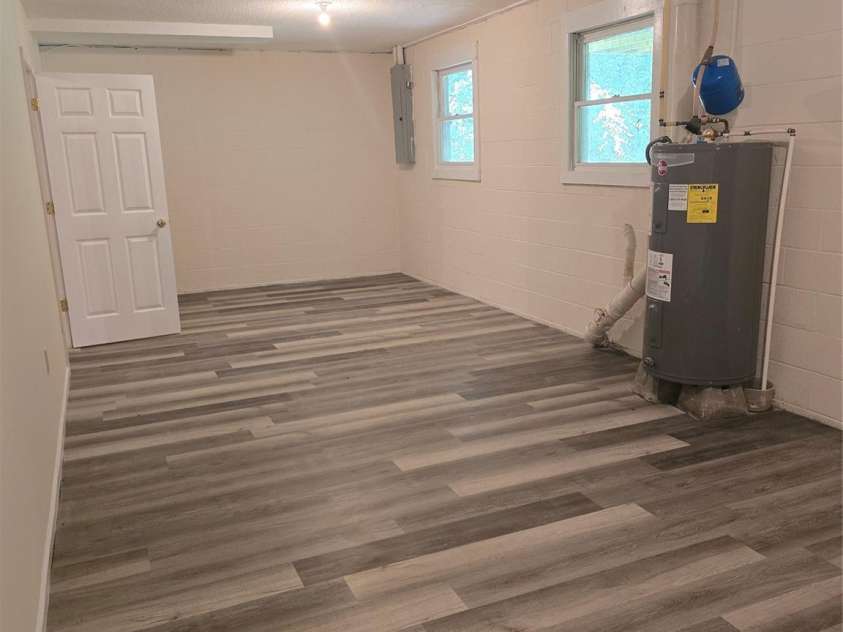 608 Sharon Drive, Statesville, NC 28625.  MLS# CAR4271825, YatesRealty ID 39988. 