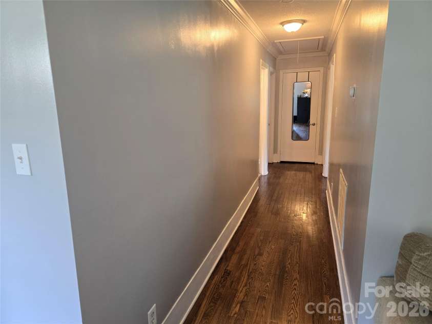 2493 Oakwood Circle, Rock Hill, SC 29732.  MLS# CAR4405572, YatesRealty ID 39989. 