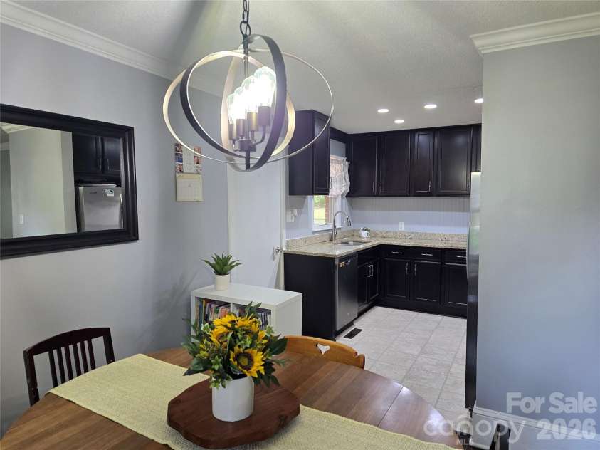 2493 Oakwood Circle, Rock Hill, SC 29732.  MLS# CAR4405572, YatesRealty ID 39989. 