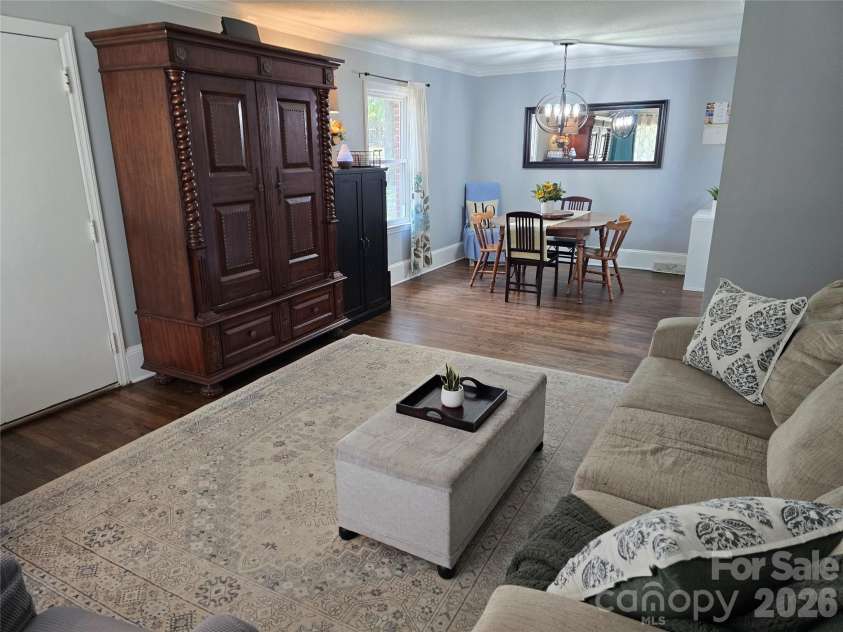 2493 Oakwood Circle, Rock Hill, SC 29732.  MLS# CAR4405572, YatesRealty ID 39989. 