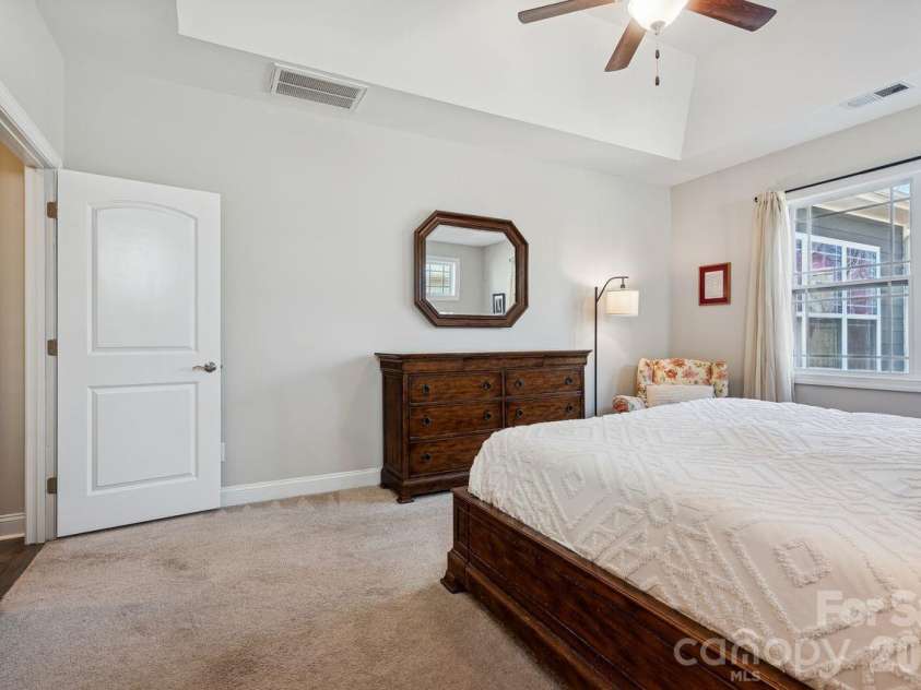 1109 Mayapple Way, Belmont, NC 28012.  MLS# CAR4347744, YatesRealty ID 3999. 