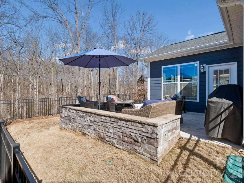 1109 Mayapple Way, Belmont, NC 28012.  MLS# CAR4347744, YatesRealty ID 3999. 