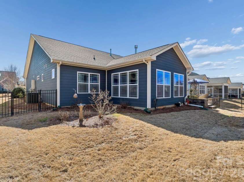 1109 Mayapple Way, Belmont, NC 28012.  MLS# CAR4347744, YatesRealty ID 3999. 