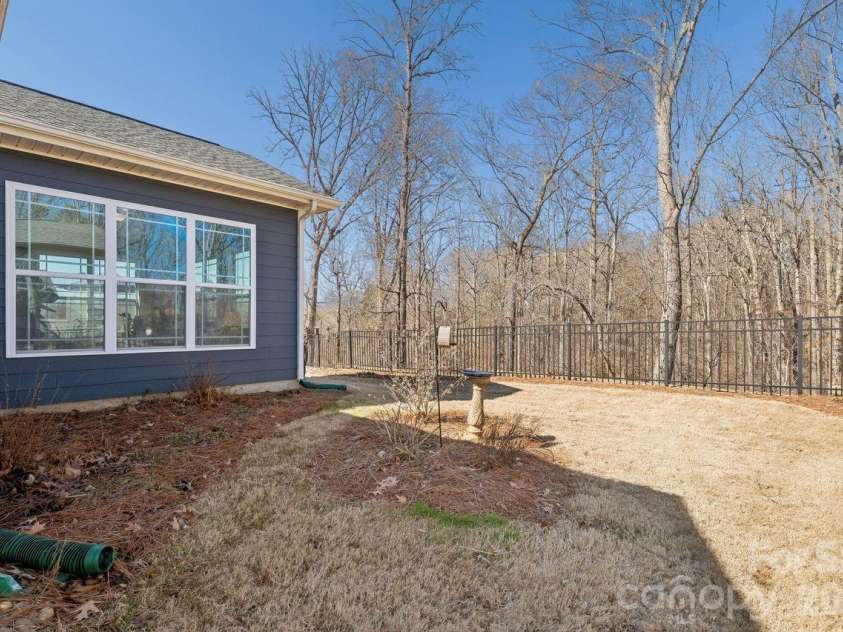 1109 Mayapple Way, Belmont, NC 28012.  MLS# CAR4347744, YatesRealty ID 3999. 