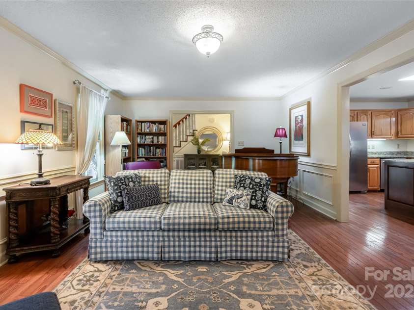 287 Anne Street, Rutherfordton, NC 28139.  MLS# CAR4258689, YatesRealty ID 3999. Large living room that opens into the kitchen space 