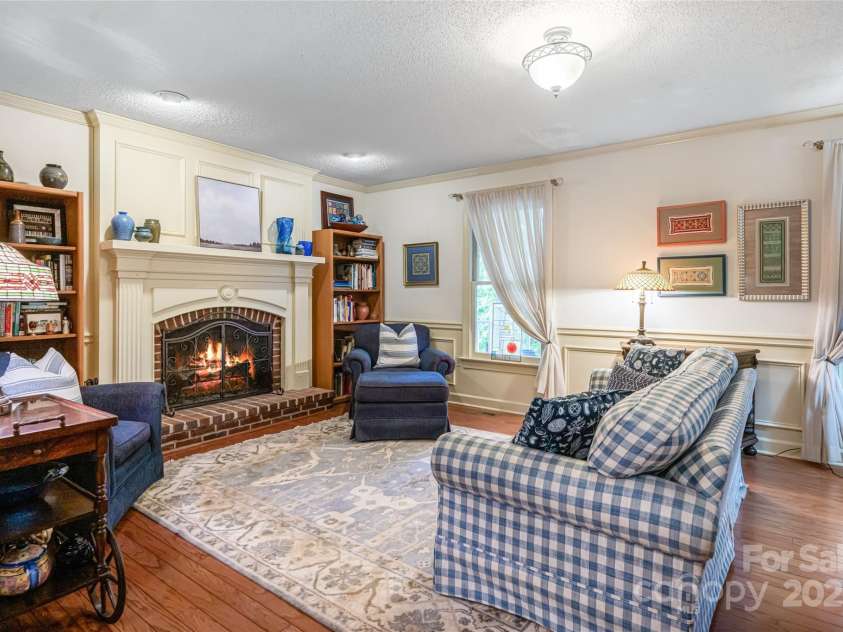 287 Anne Street, Rutherfordton, NC 28139.  MLS# CAR4258689, YatesRealty ID 3999. Large living room with gas fireplace