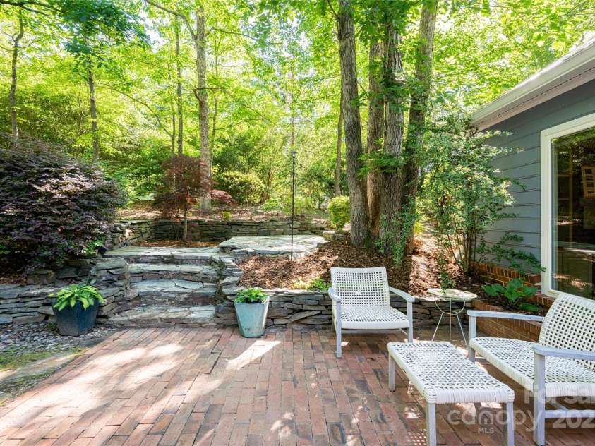 287 Anne Street, Rutherfordton, NC 28139.  MLS# CAR4258689, YatesRealty ID 3999. Large Patio space leads up to stone patio and walkway