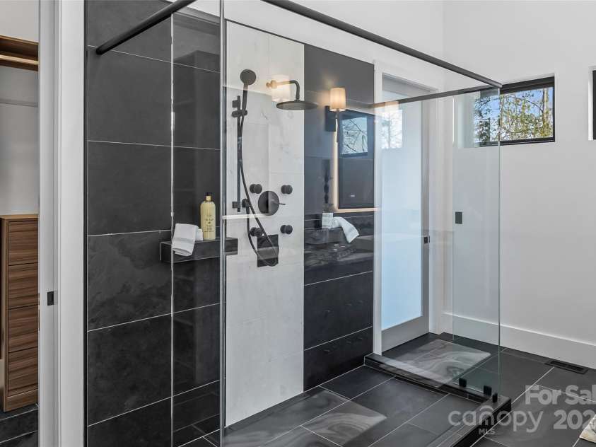 5933 Holiday Shores Avenue, Nebo, NC 28761.  MLS# CAR4220387, YatesRealty ID 3999. 