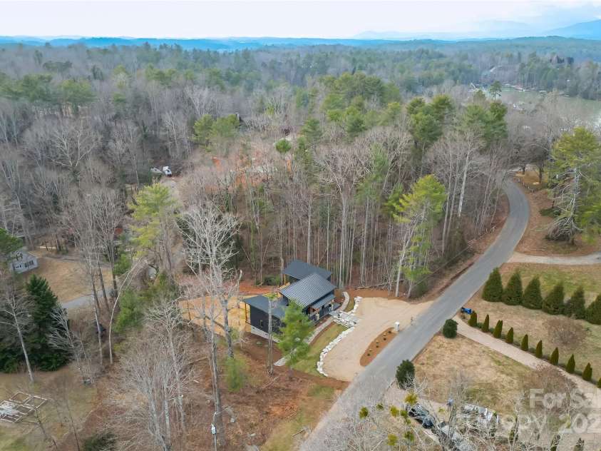 5933 Holiday Shores Avenue, Nebo, NC 28761.  MLS# CAR4220387, YatesRealty ID 3999. 