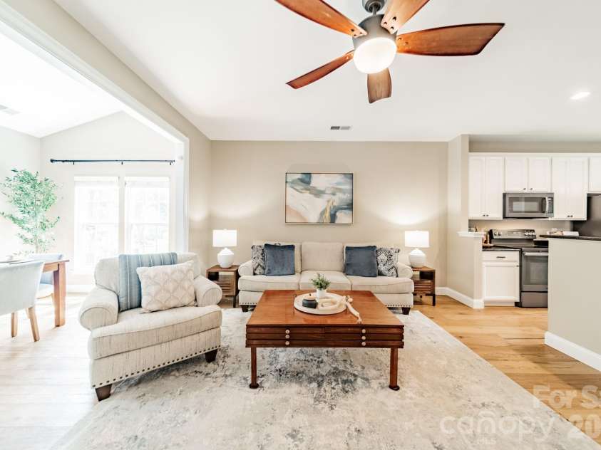 281 Fischer Road, Fort Mill, SC 29715.  MLS# CAR4404502, YatesRealty ID 39993. 