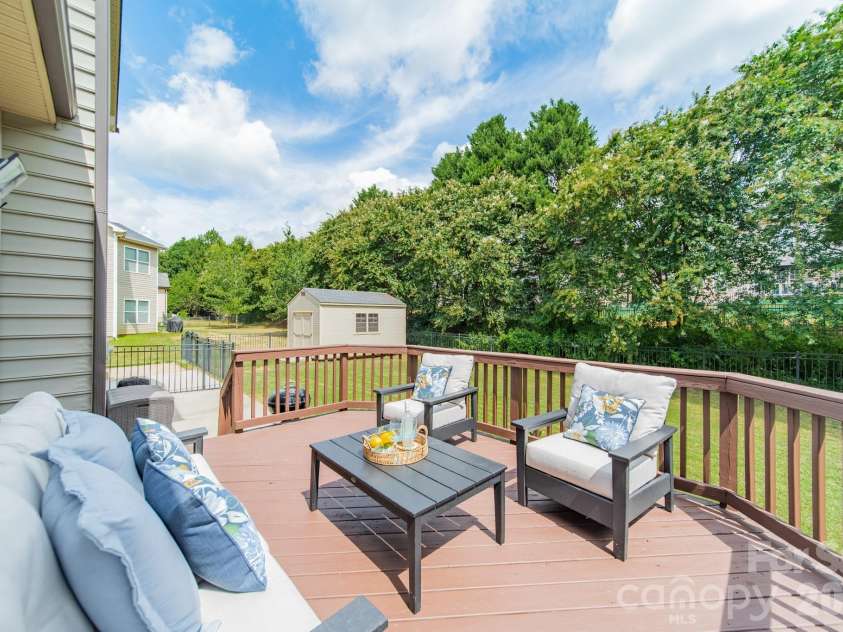 281 Fischer Road, Fort Mill, SC 29715.  MLS# CAR4404502, YatesRealty ID 39993. 