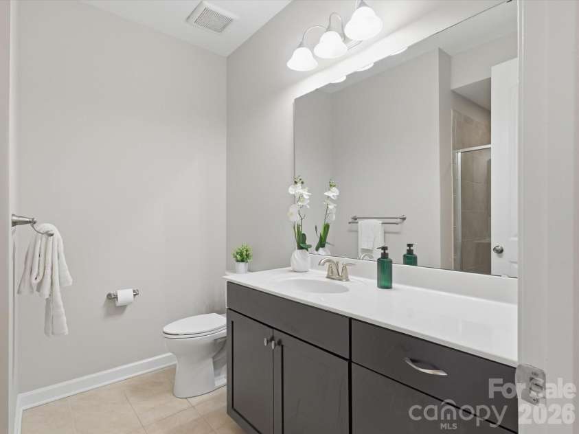 5353 Baker Lane, Clover, SC 29710.  MLS# CAR4401671, YatesRealty ID 39994. Second full bathroom upstairs.