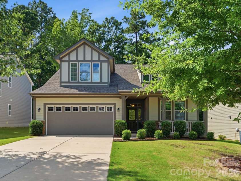 5353 Baker Lane, Clover, SC 29710.  MLS# CAR4401671, YatesRealty ID 39994. Welcome to 5353 Baker Lane!
